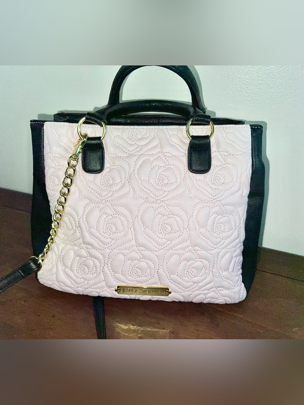 Betsey Johnson Pink and Black Quilted Satchel with Striped Bow - Picture 3 of 9